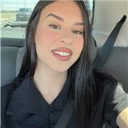 He dado clases a adultos y a niños y al final, la metodología no es la misma ya que la capacidad de aprendizaje y las limitaciones en los niños brillan por su ausencia. No obstante, adapto mi forma de ser, mi nivel de exigencia y mi paciencia independient